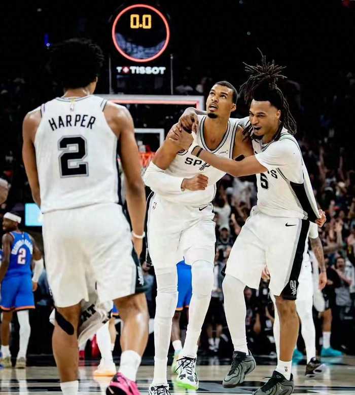 拒绝横扫！不然4年2.29亿先生必被交易，小将成功上位！